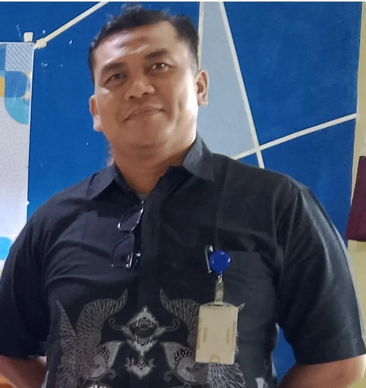 ROBET AGUNG WIYONO, S Pd