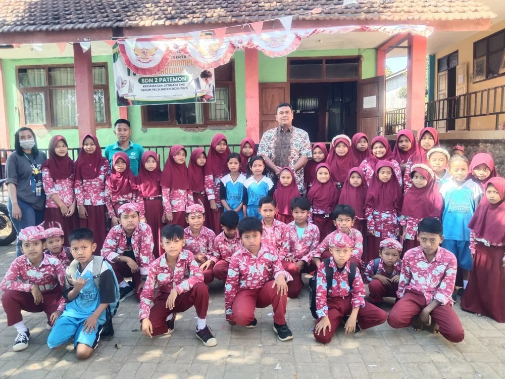 KUNJUNGAN PETUGAS KESEHATAN  DALAM RANGKA BIAS (Bulan Imunisasi Anak Sekolah)